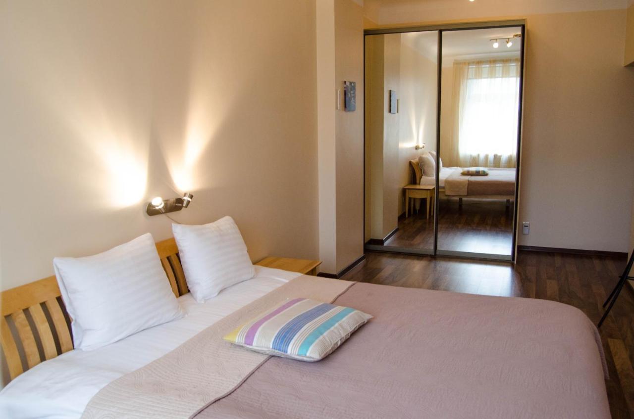 City Inn Riga Apartment Old Town Home With Parking 外观 照片